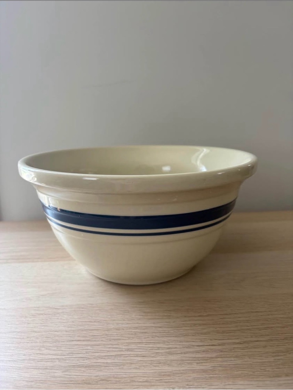 Roseville Pottery Stoneware 10” Bowl 4qt